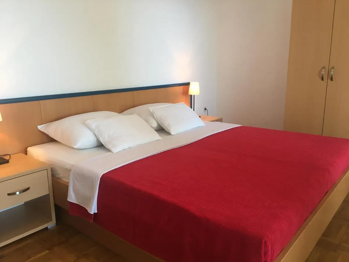 Apartment Apartmani Dragoslavic Mali Losinj