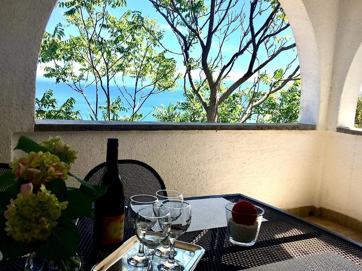 Apartment Apartmani Dragoslavic Mali Losinj
